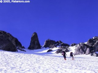 Luc and Bubu climbing to the Dent du Pra