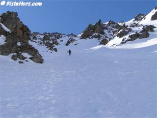 anny climbing the north couloir of the sambuis