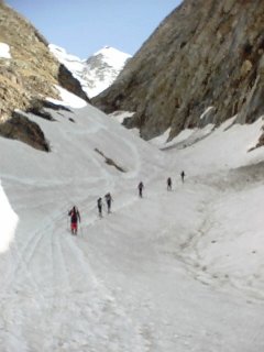 Ossoue valley ski tour